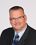 Allstate employee headshot